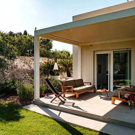 Helloapulia Gemma With Private Eco Pool And With Direct Access To The Sea Villa *