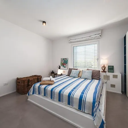 Villa Helloapulia Gemma With Private Eco Pool And With Direct Access To The Sea Polignano a Mare