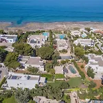 Villa Helloapulia Villa Gemma - Direct Access To The Sea With Private Eco Pool
