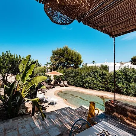 Villa Gemma - Sea Access & Private Pool * ポリニャーノ・ア・マーレ