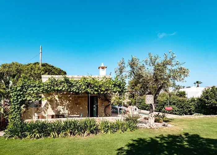 빌라 Helloapulia Villa Gemma - Direct Access To The Sea With Private Eco Pool *