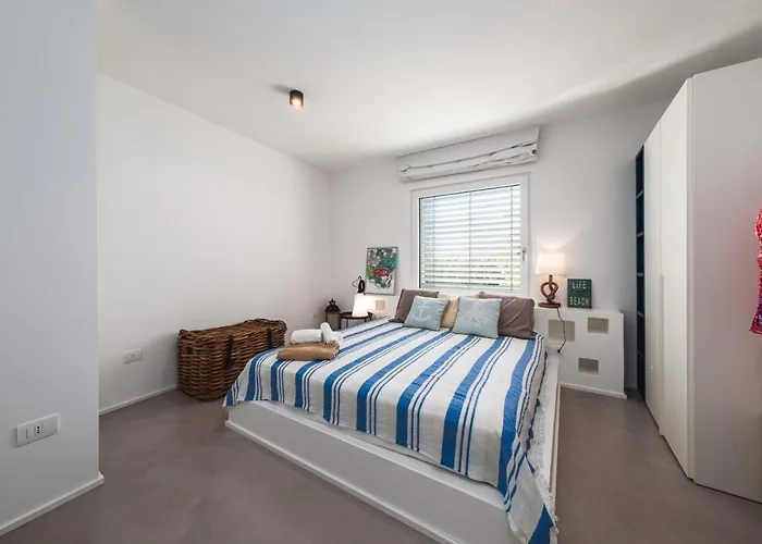 빌라 Helloapulia Villa Gemma - Direct Access To The Sea With Private Eco Pool 폴리나노 아마레
